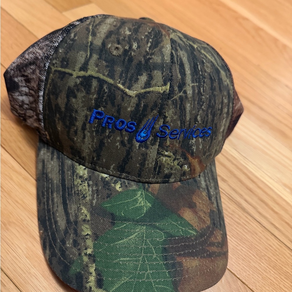 Mossy Oak Camouflage Cap with Green and Brown